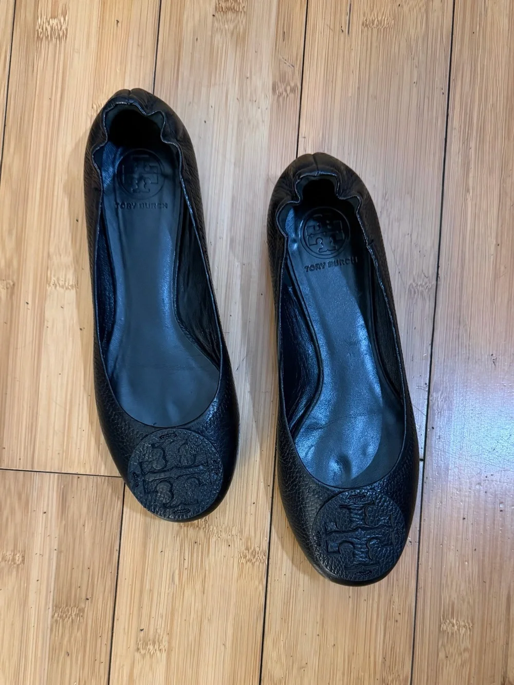 Tory Burch Reva Ballet Flats Classic Pebbled Black Size 8.5